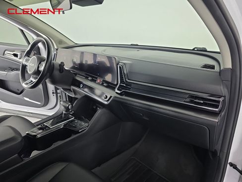 Used 2023 Kia Sportage EX image 30