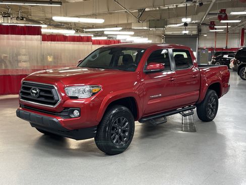 Used 2021 Toyota Tacoma SR5 image 5