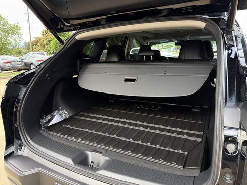 Used 2025 Nissan Murano SL w/ Cargo Package AWD/4WD image 23