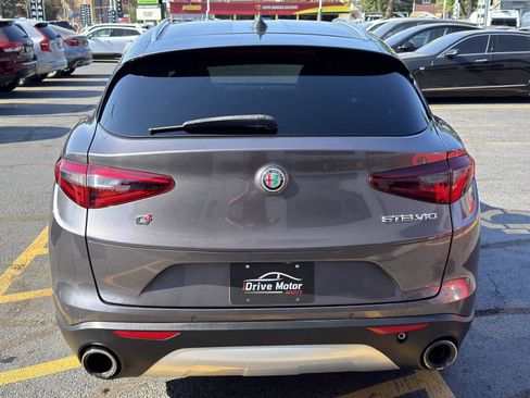 Used 2020 Alfa Romeo Stelvio Sport w/ Cold Weather Package image 14