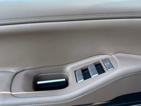 New 2025 Lincoln Navigator Black Label image 9