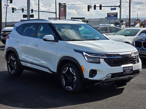 New 2026 Kia Seltos SX w/ SX Sunroof Package image 7