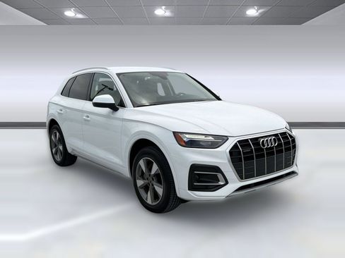 Certified 2023 Audi Q5 Premium w/ Convenience Package AWD/4WD image 6