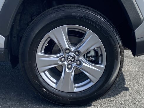 Used 2024 Toyota RAV4 XLE image 7