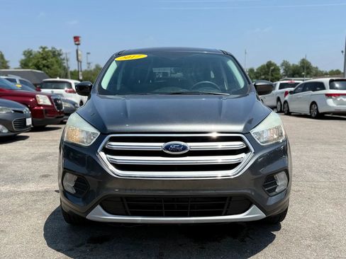 Used 2017 Ford Escape SE FWD image 14