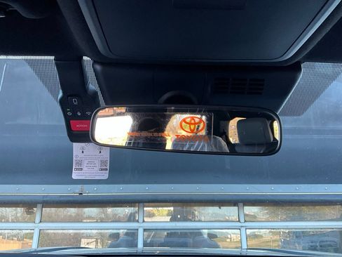 New 2026 Toyota 4Runner SR5 image 17