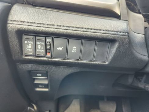 Used 2025 Honda Odyssey EX-L image 21