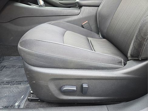 Used 2024 Nissan Altima 2.5 SV image 23