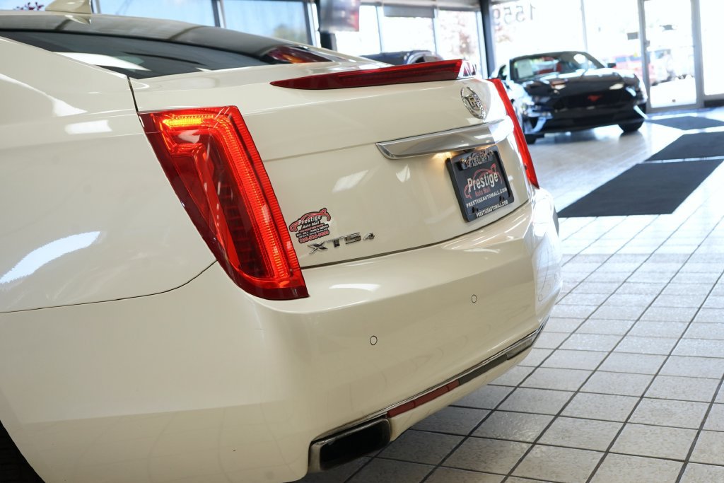 Used 2015 Cadillac XTS Vsport Premium AWD/4WD image 17