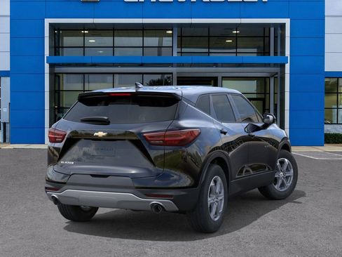 New 2026 Chevrolet Blazer LT image 4