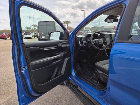 Used 2024 Ford Ranger XL image 12