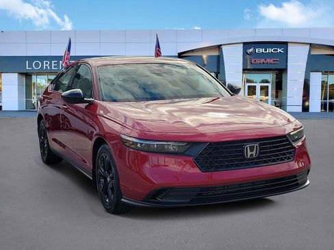 Used 2025 Honda Accord SE image 3