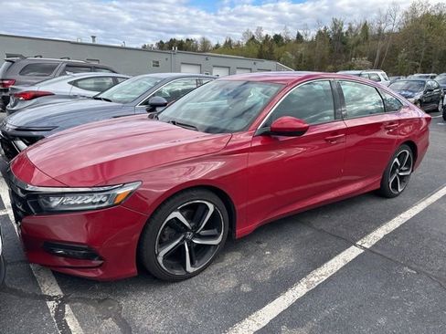Used 2018 Honda Accord Sport image 5