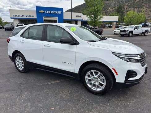 Used 2023 Chevrolet Equinox LS AWD/4WD image 1