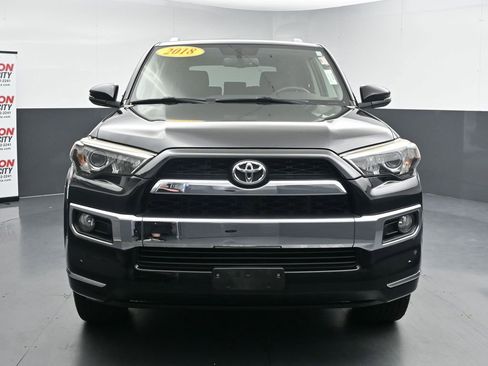 Used 2018 Toyota 4Runner Limited AWD/4WD image 3