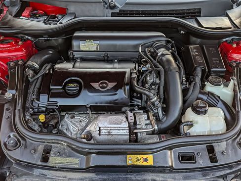 Used 2014 MINI Cooper S image 41