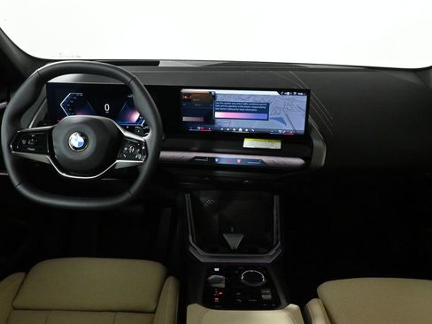 Used 2026 BMW X3 xDrive30 w/ Premium Package image 17