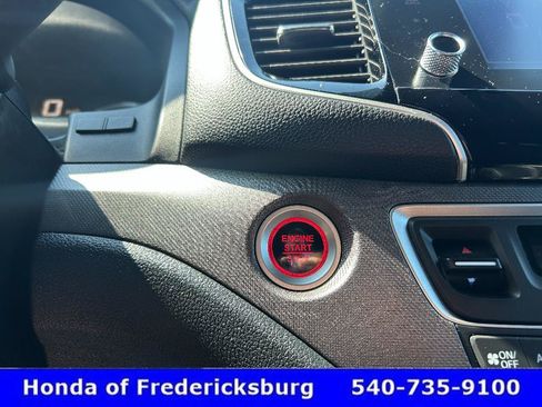 Used 2021 Honda Ridgeline Sport image 20