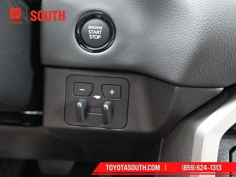 New 2026 Toyota Tundra Limited AWD/4WD image 18