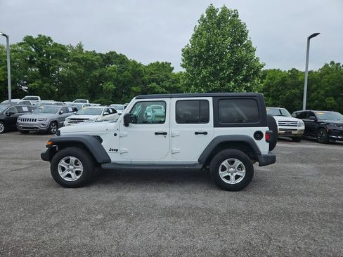 Used 2023 Jeep Wrangler Unlimited Sport AWD/4WD image 4