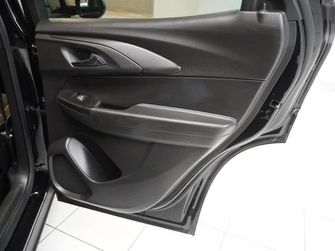 Used 2023 Chevrolet TrailBlazer LT FWD image 26