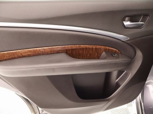 Used 2020 Acura MDX SH-AWD image 17