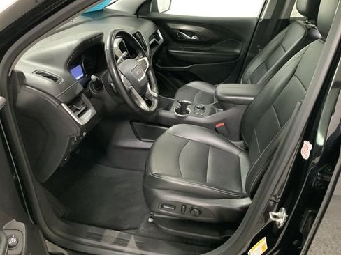 Used 2024 GMC Terrain SLT image 13