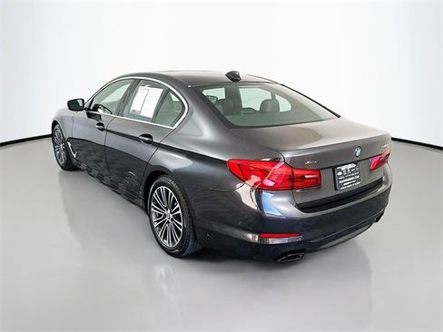 Used 2019 BMW 540i xDrive w/ Premium Package image 5