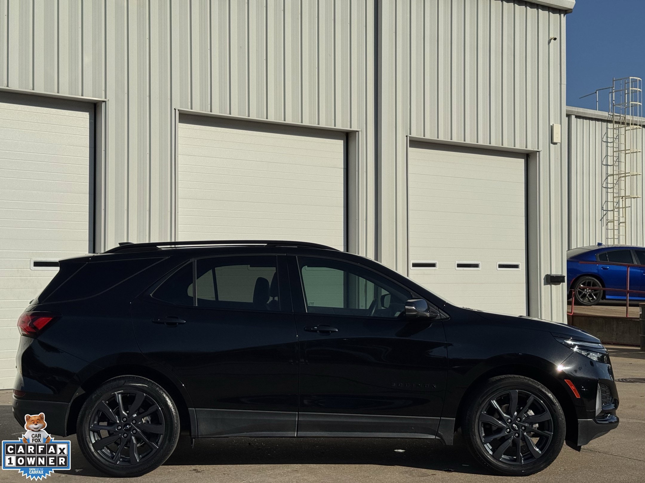 Used 2024 Chevrolet Equinox RS w/ RS Leather Package FWD image 3