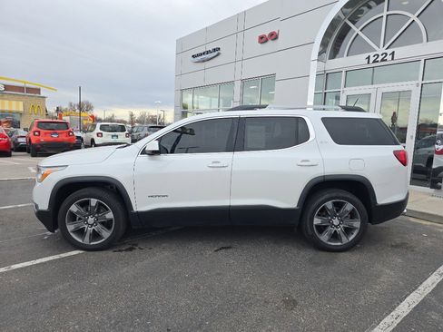 Used 2018 GMC Acadia SLT image 8