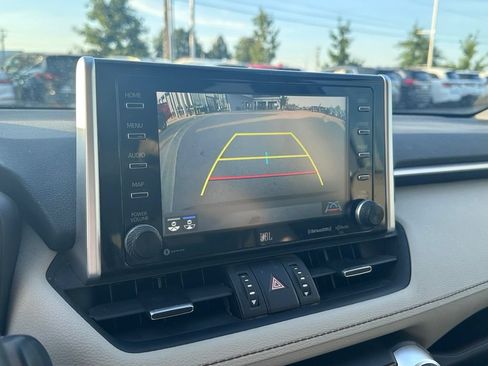 Used 2020 Toyota RAV4 Limited w/ Limited Grade Weather Package AWD/4WD image 12