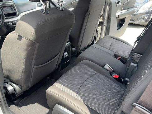 Used 2020 Dodge Journey SE w/ Blacktop Package FWD image 33
