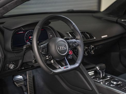 Used 2023 Audi R8 V10 performance image 40