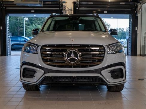 New 2026 Mercedes-Benz GLS 450 4MATIC image 2