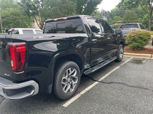 Used 2023 GMC Sierra 1500 SLT w/ SLT Premium Package AWD/4WD image 4