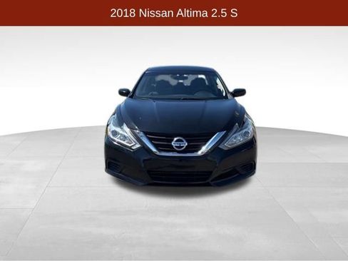 Used 2018 Nissan Altima 2.5 S w/ S Convenience Package FWD image 2