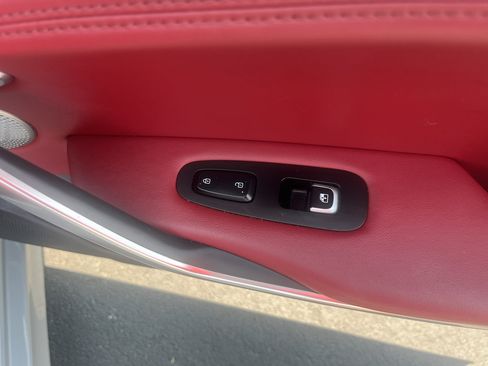 Used 2018 Kia Stinger GT2 AWD/4WD image 34