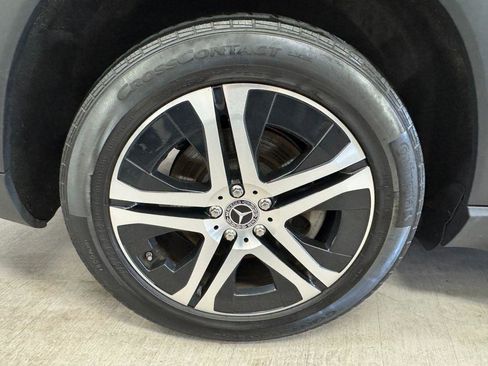 Used 2020 Mercedes-Benz GLS 450 4MATIC image 41