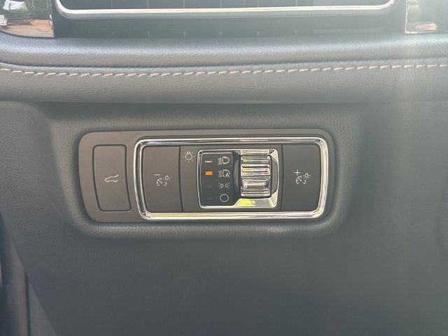 New 2026 Lincoln Aviator Reserve w/ Luxury Package RWD image 24