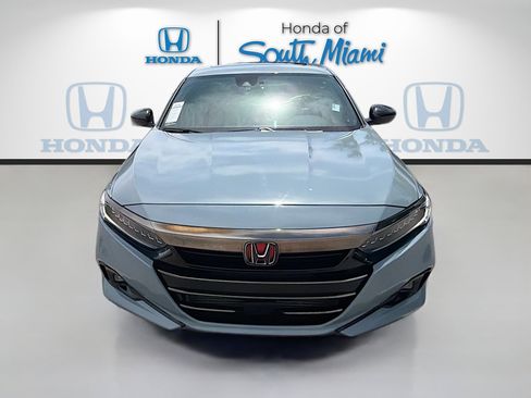 Used 2022 Honda Accord Sport image 2