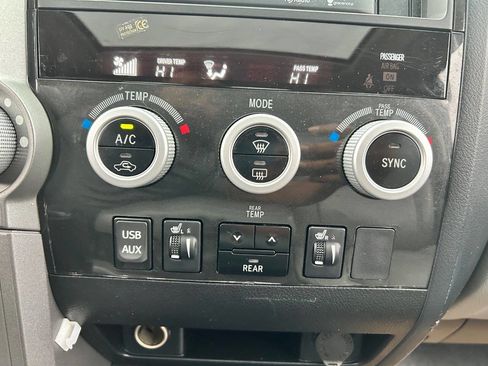 Used 2014 Toyota Sequoia SR5 image 28