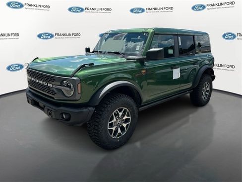 New 2025 Ford Bronco Badlands image 2