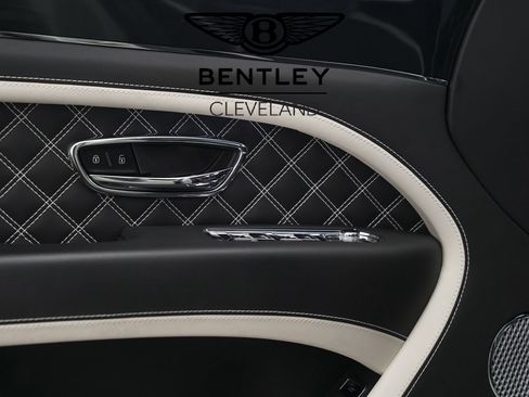 Used 2023 Bentley Bentayga Speed image 25
