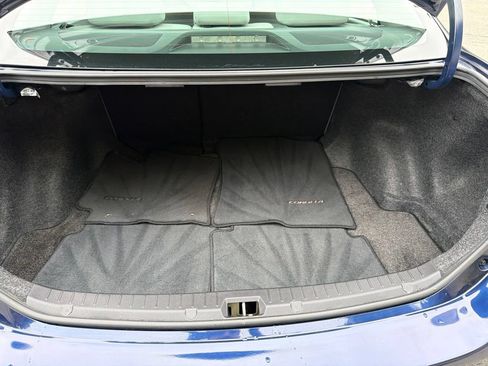 Used 2013 Toyota Corolla LE FWD image 25