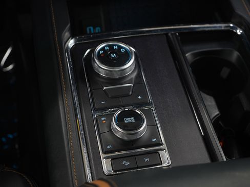 Used 2023 Ford Expedition Max Platinum AWD/4WD image 22