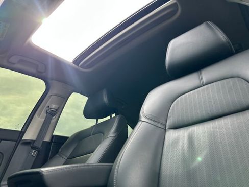 Used 2024 Honda Civic Touring image 21