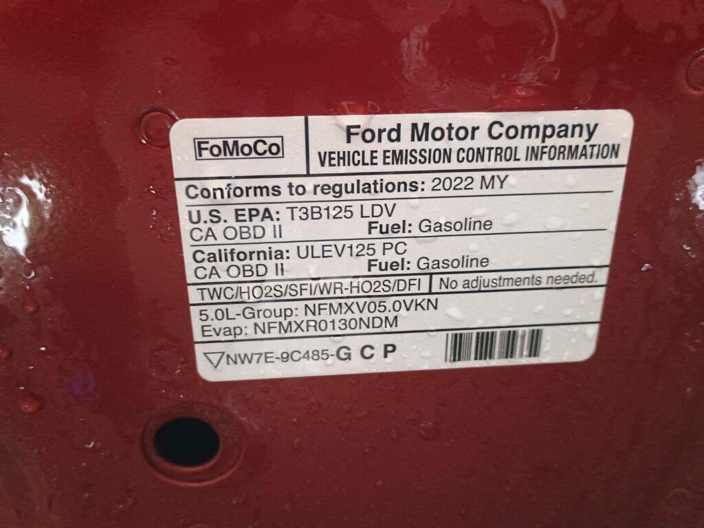 Used 2022 Ford Mustang GT Premium w/ Equipment Group 401A RWD image 32