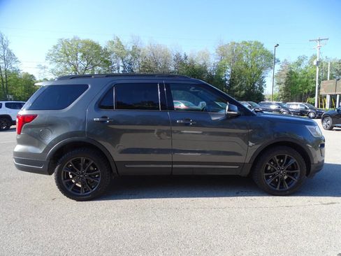 Used 2019 Ford Explorer AWD XLT w/ XLT Sport Appearance Package image 55
