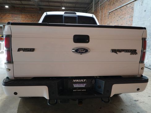 Used 2014 Ford F150 Raptor w/ Equipment Group 801A Luxury image 14