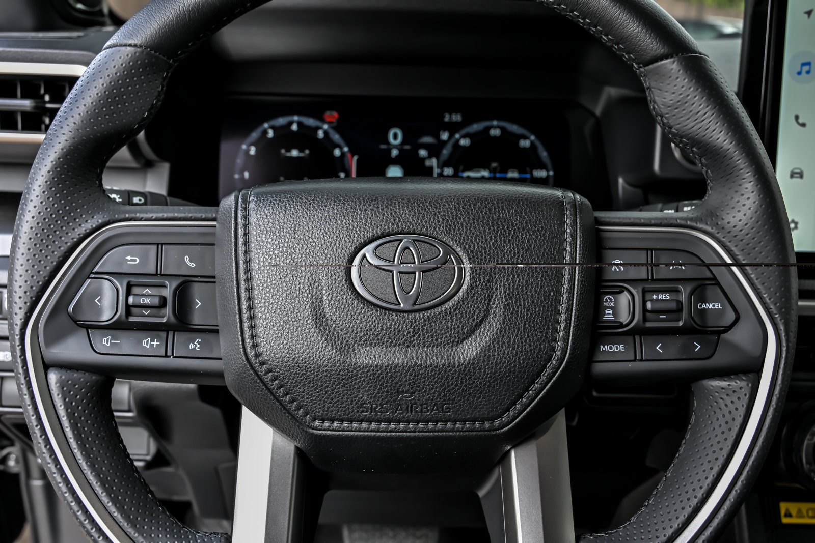 Used 2026 Toyota 4Runner Limited AWD/4WD image 31